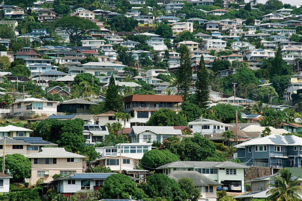 Housing market on Oahu drops off